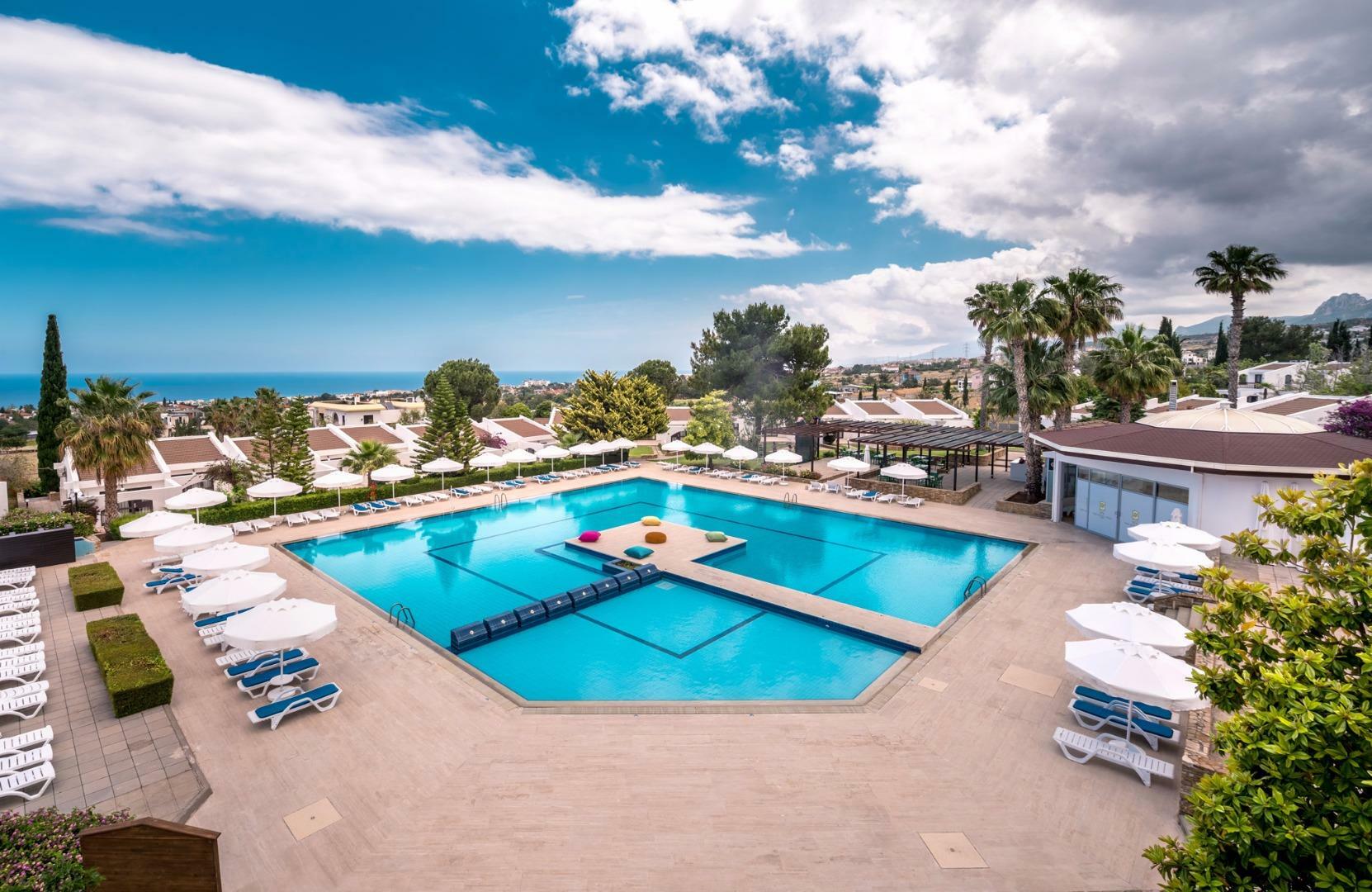 The Olive Tree Hotel Agios Epiktitos Servizi foto