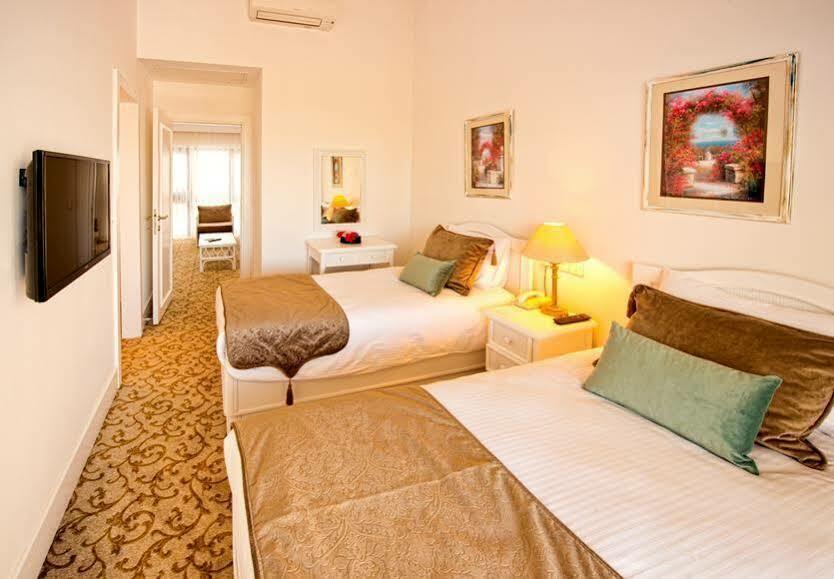 The Olive Tree Hotel Agios Epiktitos Esterno foto